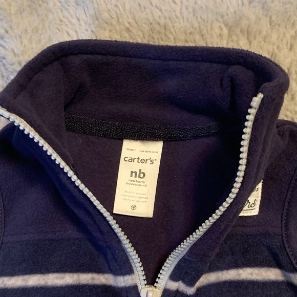 👶🏻 3 for $12 👶🏻 Navy vest - Picture 3 of 3